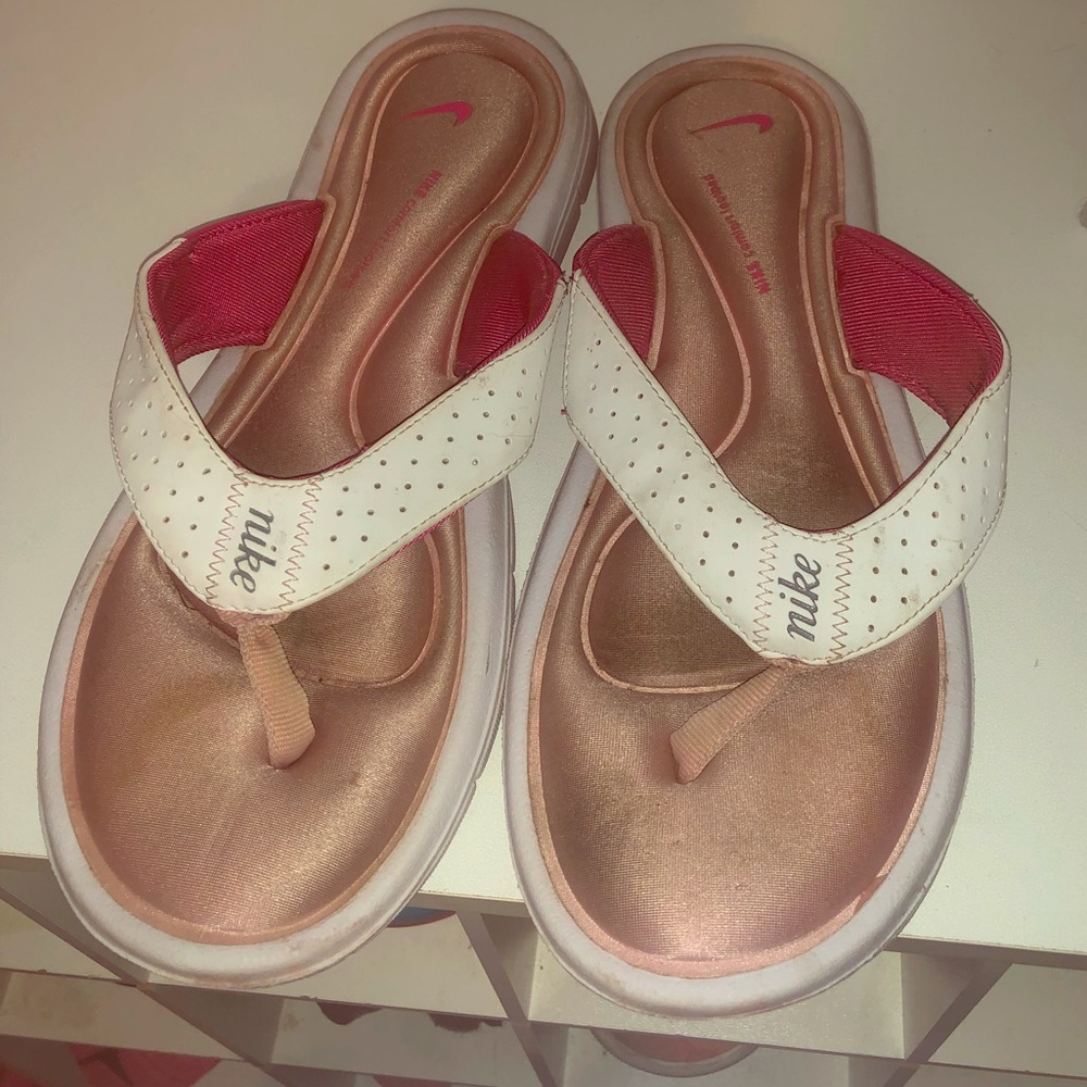 Nike Flip Flop